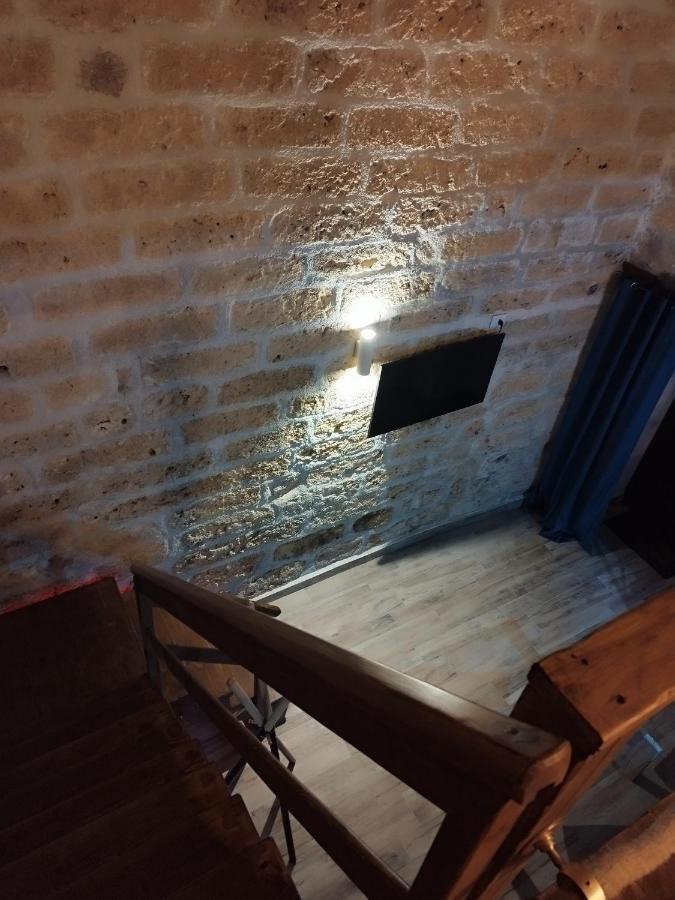 Ecce Homo Apartment Carini Exterior photo